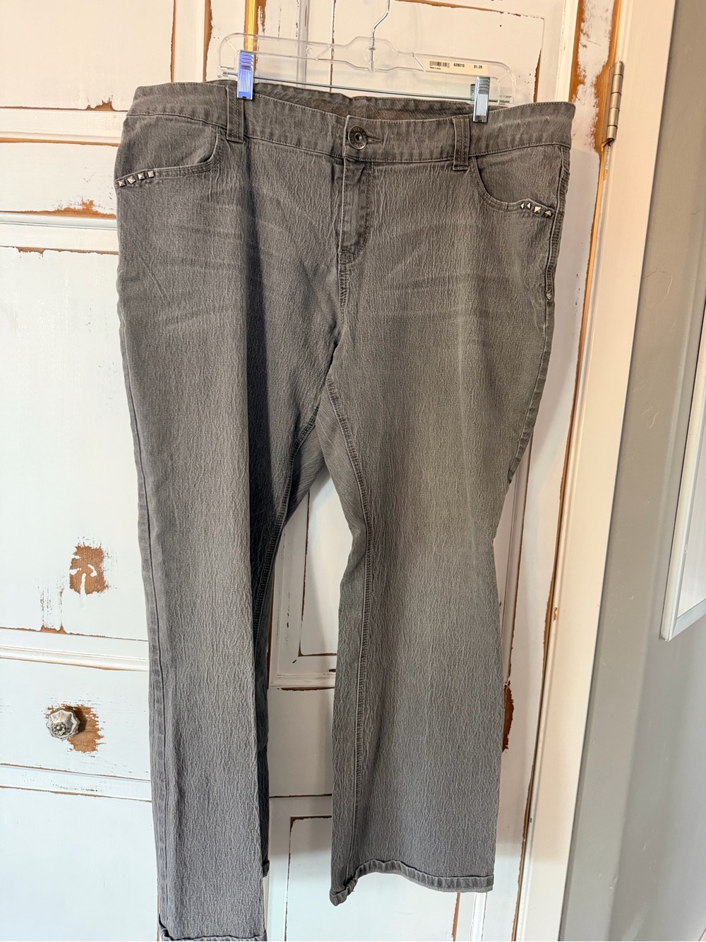 Avenue Women's Gray Stretch Straight-Leg Jeans